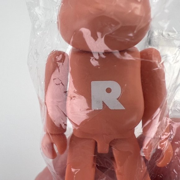 Bearbrick Series 19 Basic R Medicom 100% Figure - Picture 7 of 7